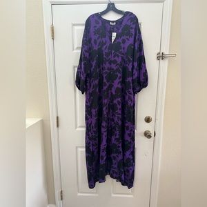 Delfi Collective Black Motif V-Neck Maxi Dress - NEW